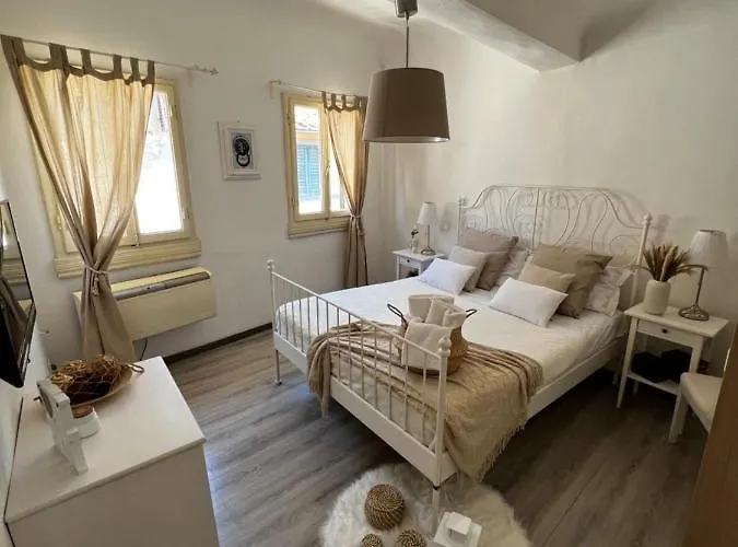 La Piccola Maison