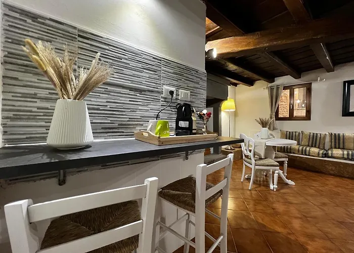 La Piccola Maison *