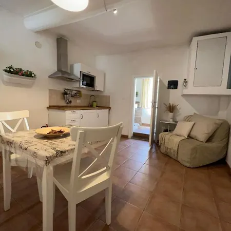 Apartment La Piccola Maison