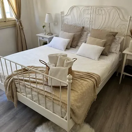 La Piccola Maison Apartment